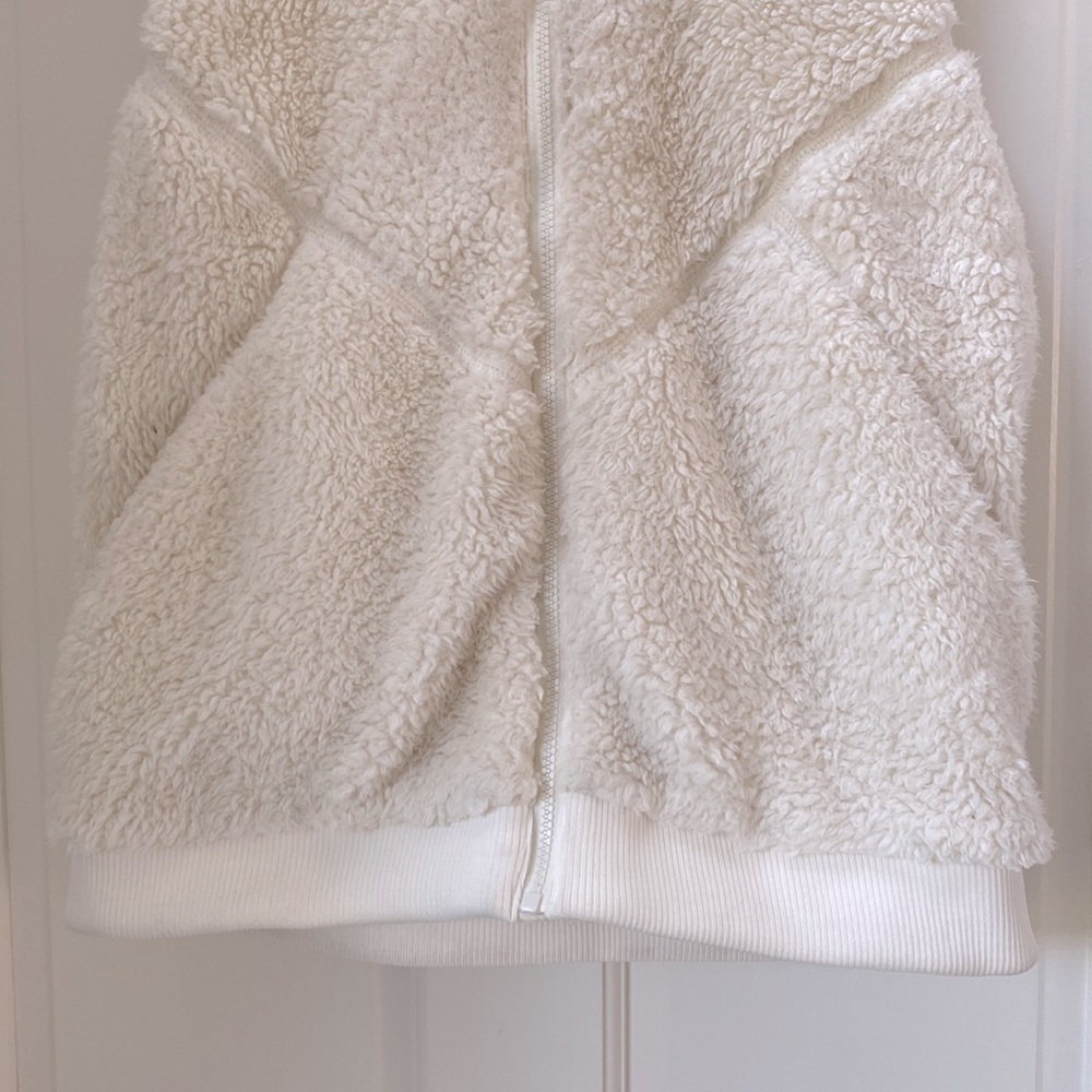 🩶5/$30 ZYIA Active Cream Fleece Teddy Sherpa Hooded Vest w/ Pockets Size Medium - Picture 4 of 8